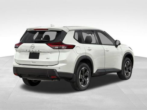 Used 2024 Nissan Rogue SV AWD/4WD image 36