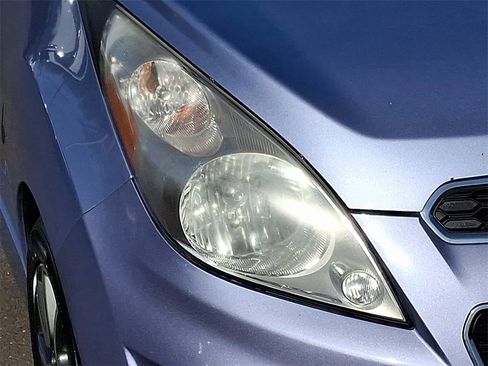 Used 2014 Chevrolet Spark LT image 9