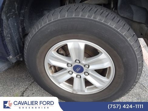 Used 2018 Ford F150 XL w/ Equipment Group 101A Mid AWD/4WD image 13