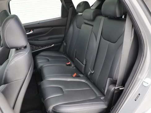 Used 2023 Hyundai Santa Fe SEL w/ Premium Package image 12