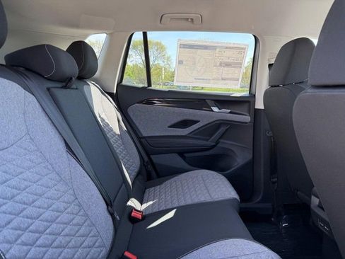 New 2026 Volkswagen Tiguan S AWD/4WD image 5