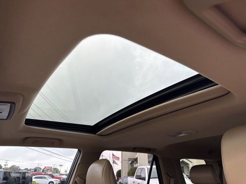 Used 2018 Toyota 4Runner SR5 Premium RWD image 35