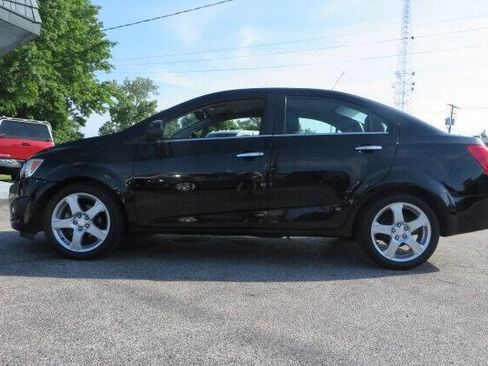 Used 2016 Chevrolet Sonic LTZ image 9