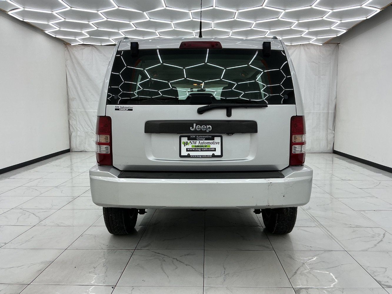 Used 2011 Jeep Liberty Sport RWD image 8