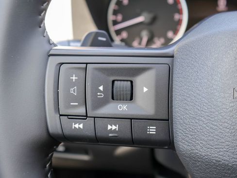 New 2026 Nissan Rogue SV FWD image 11