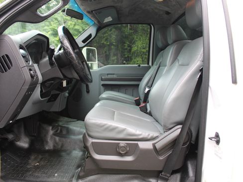 Used 2016 Ford F250 XL RWD image 14