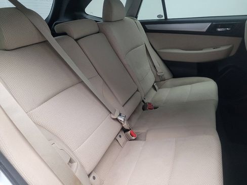 Used 2018 Subaru Outback 2.5i Premium w/ Popular Package #1 AWD/4WD image 19