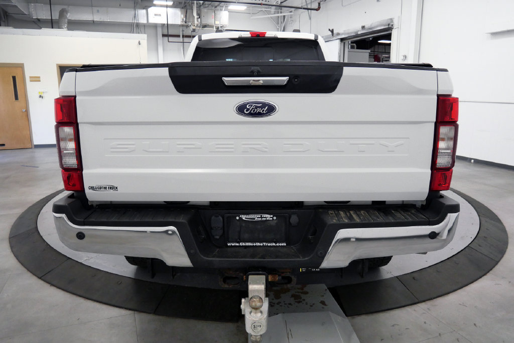 Used 2020 Ford F350 Lariat w/ Chrome Package AWD/4WD image 7