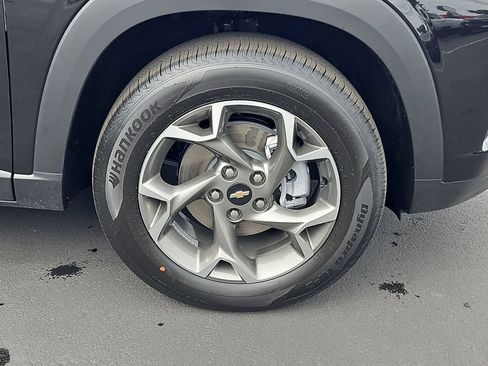 New 2026 Chevrolet Trax LT w/ Driver Confidence Package FWD image 30