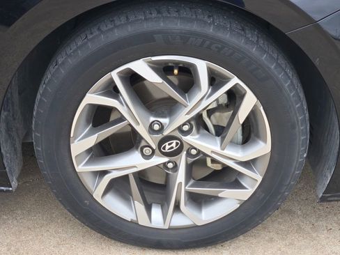 Certified 2021 Hyundai Sonata SEL w/ Convenience Package image 8