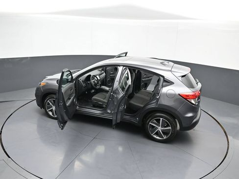 Certified 2022 Honda HR-V EX image 43