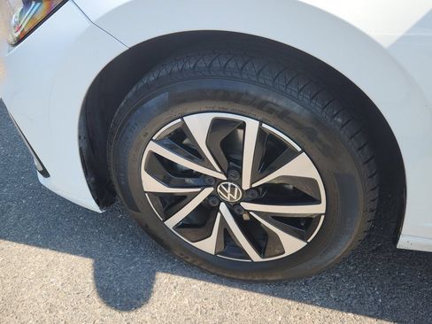 Used 2025 Volkswagen Jetta S FWD image 16