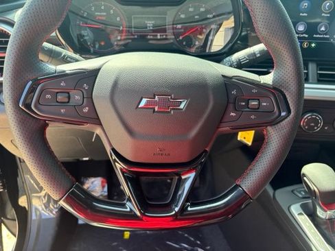 New 2026 Chevrolet Trax RS w/ Driver Confidence Package FWD image 20