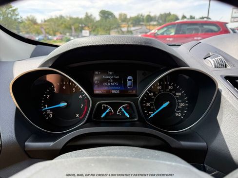 Used 2018 Ford Escape Titanium w/ Ford Safe & Smart Package AWD/4WD image 12