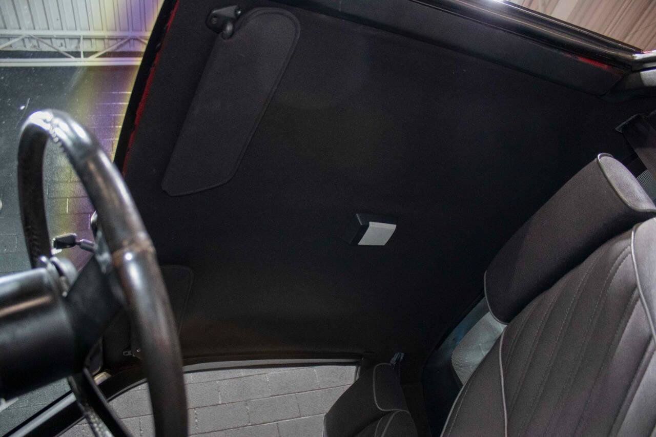 Used 1987 Chevrolet Camaro Z28 RWD image 33