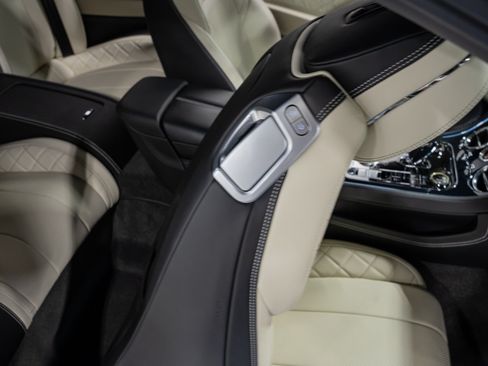 Used 2020 Bentley Continental GT V8 First Edition AWD/4WD image 75