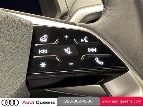 Used 2025 Audi Q4 e-tron Premium Plus w/ Premium Plus image 30