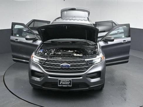 Certified 2022 Ford Explorer XLT w/ Class IV Trailer Tow Package AWD/4WD image 54