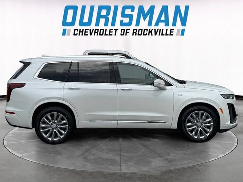 Used 2023 Cadillac XT6 Premium Luxury w/ Technology Package AWD/4WD image 7
