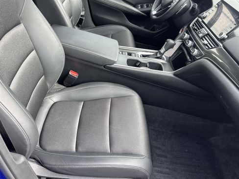 Used 2022 Honda Accord Sport image 17
