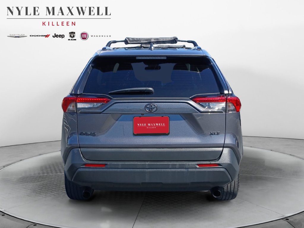 Used 2025 Toyota RAV4 XLE Premium FWD image 15