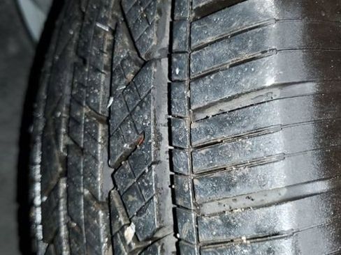 Used 2020 Chevrolet Traverse LS image 29