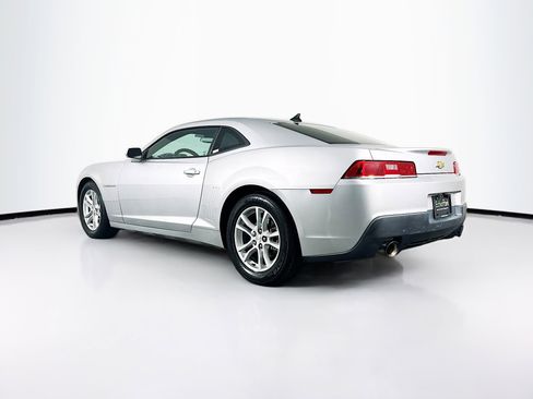 Used 2015 Chevrolet Camaro LS RWD image 5