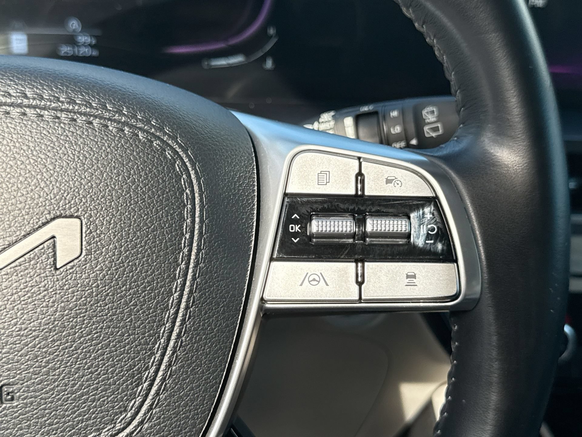 Used 2024 Kia Telluride S w/ S Sunroof Package FWD image 33
