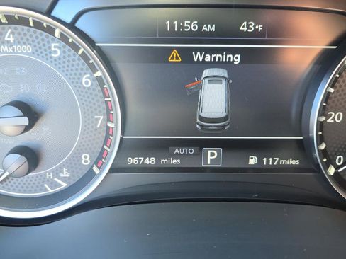 Used 2021 Nissan Armada SL w/ Captain's Chairs Package image 22