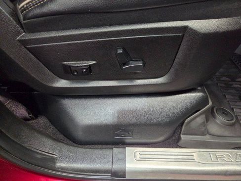 Used 2019 RAM 3500 Laramie AWD/4WD image 69