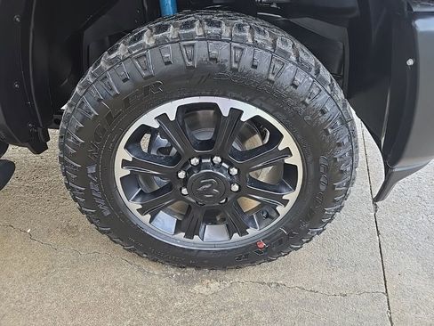 New 2026 RAM 2500 Warlock AWD/4WD image 33