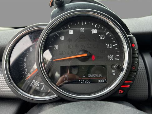 Used 2017 MINI Cooper 4-Door Hardtop FWD image 21