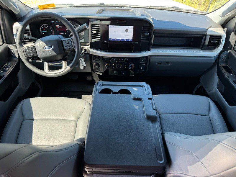 Used 2025 Ford F250 XL w/ XL Chrome Package AWD/4WD image 13