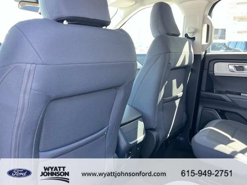 New 2026 Ford Explorer Active RWD image 19
