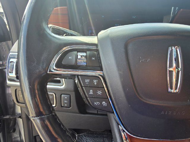 Used 2023 Lincoln Navigator Reserve AWD/4WD image 31