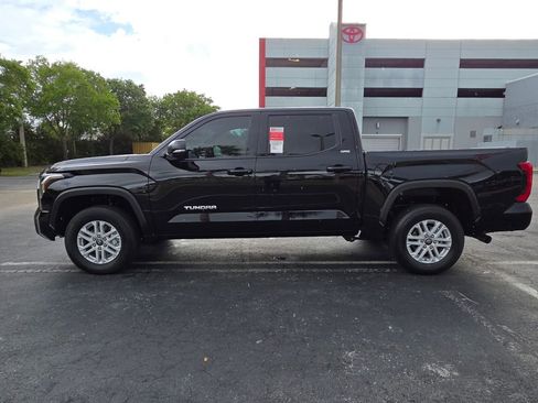 New 2026 Toyota Tundra SR5 AWD/4WD image 8
