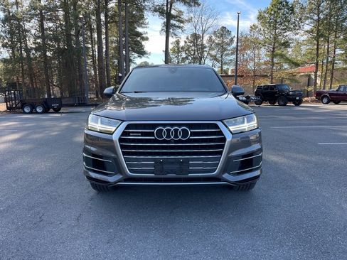 Used 2019 Audi Q7 3.0T Premium Plus w/ Premium Plus Package image 3