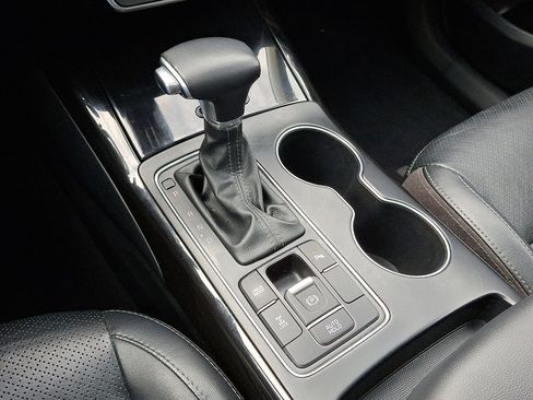 Used 2019 Kia Sorento EX w/ EX Touring Package image 29