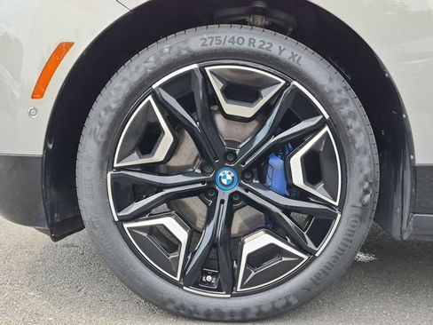 Used 2024 BMW iX xDrive50 w/ Premium Package AWD/4WD image 14