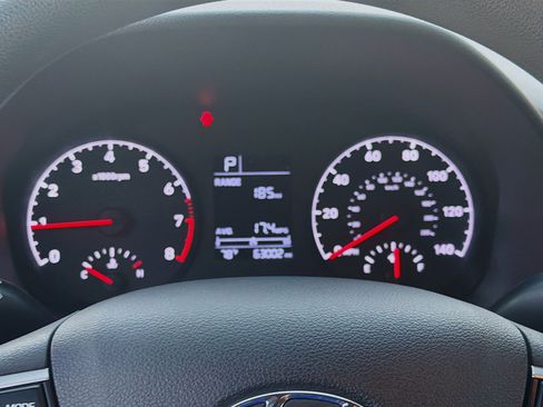 Used 2019 Hyundai Accent SEL image 9