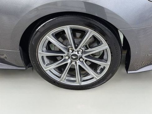 Used 2016 Ford Mustang GT Premium w/ Equipment Group 401A RWD image 30