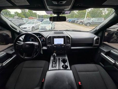 Used 2020 Ford F150 XLT w/ Equipment Group 302A Luxury AWD/4WD image 17