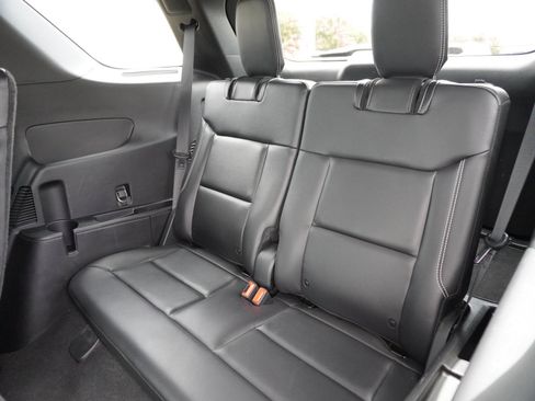 Used 2020 Ford Explorer ST w/ Premium Technology Package AWD/4WD image 15