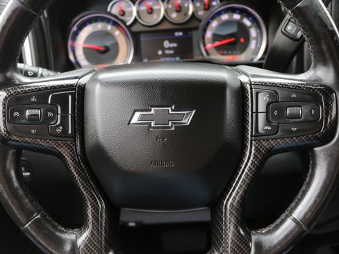 Used 2021 Chevrolet Silverado 1500 RST w/ Convenience Package II AWD/4WD image 17