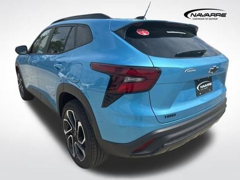 New 2026 Chevrolet Trax RS w/ Driver Confidence Package image 7