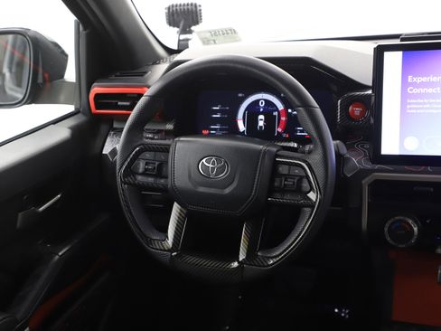 Used 2024 Toyota Tacoma TRD Off-Road image 14