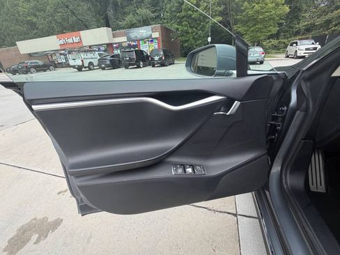 Used 2012 Tesla Model S RWD image 16