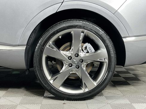 Used 2024 Genesis GV80 2.5T w/ Prestige Package AWD/4WD image 33