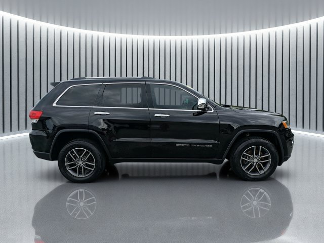 Used 2017 Jeep Grand Cherokee Limited AWD/4WD image 3