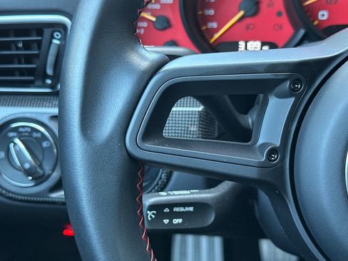 Certified 2018 Porsche 911 GT3 RWD image 28